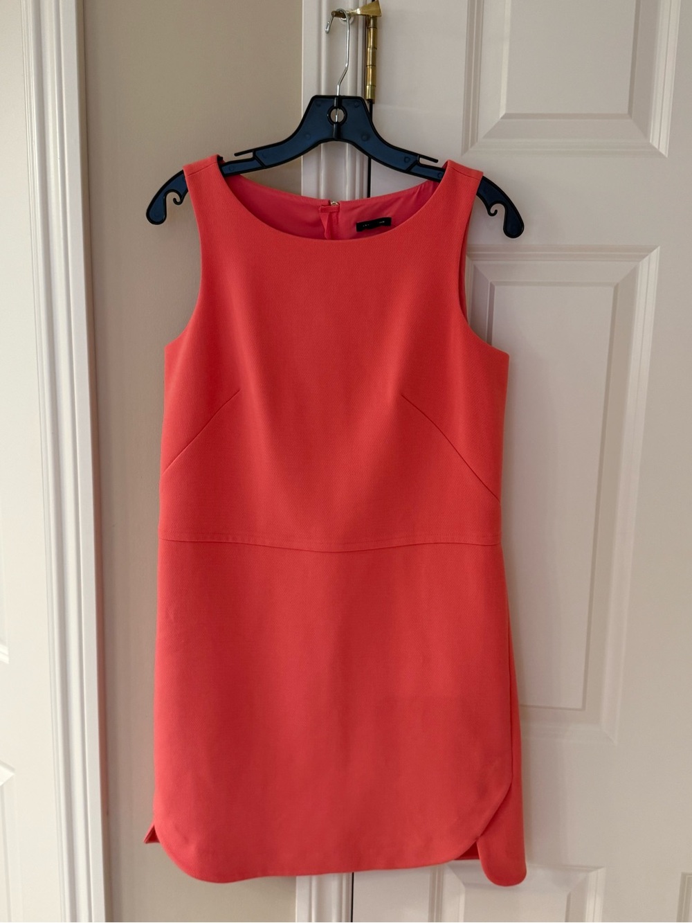 Ann Taylor Sleeveless Coral-Red Shift Dress